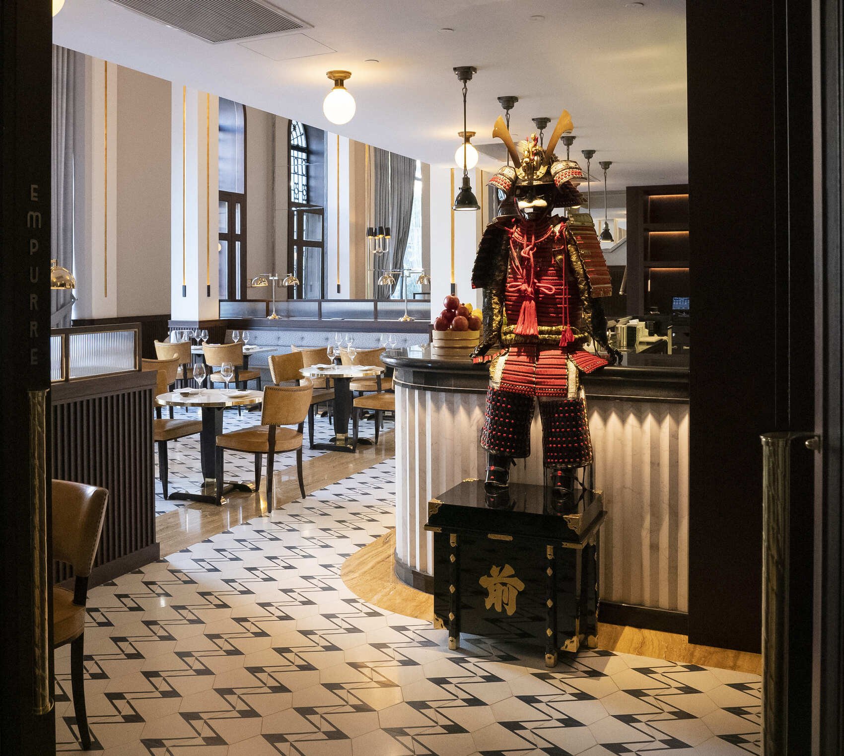 Boutique hôtel design Porto Maison Albar Le Monumental Palace 5 étoiles restaurant japonais Yakuza by Olivier Porto