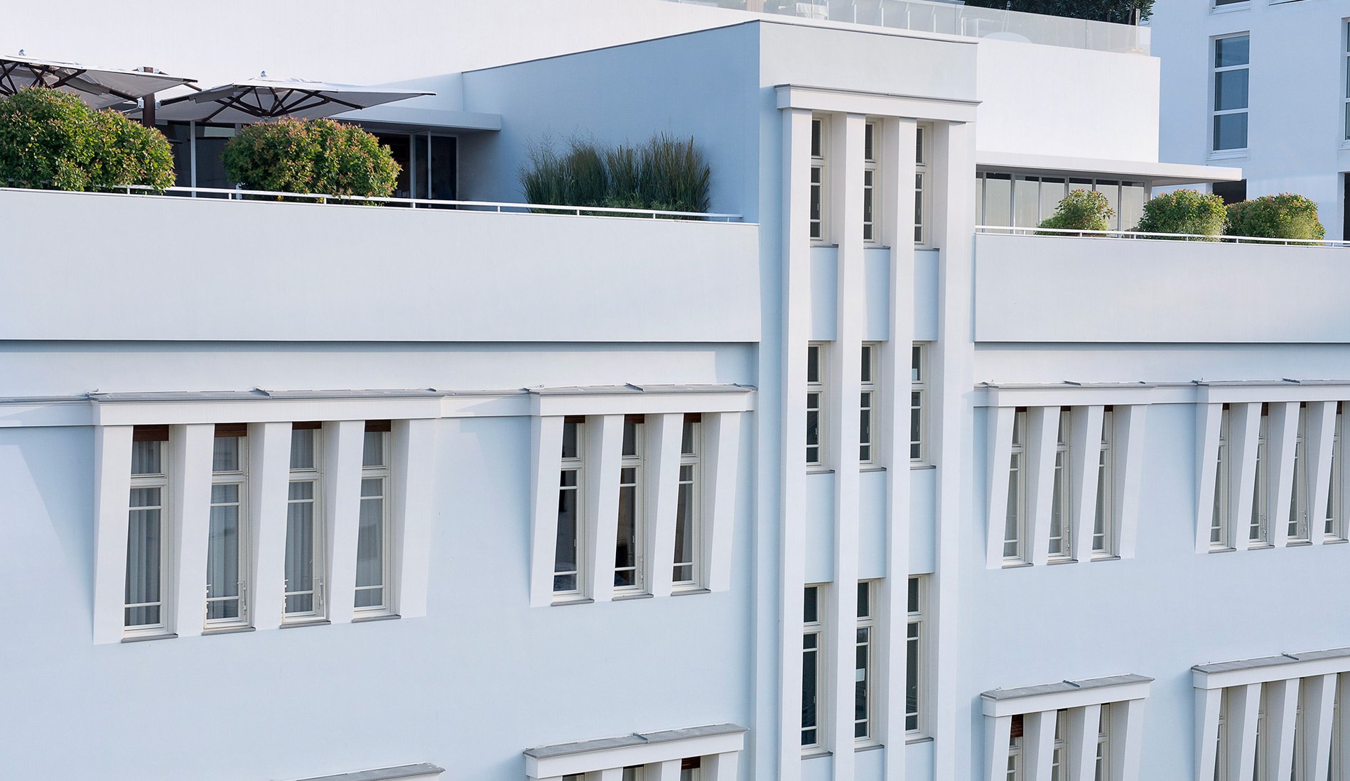 Hôtel de luxe The Norman Tel Aviv Israel façade détail