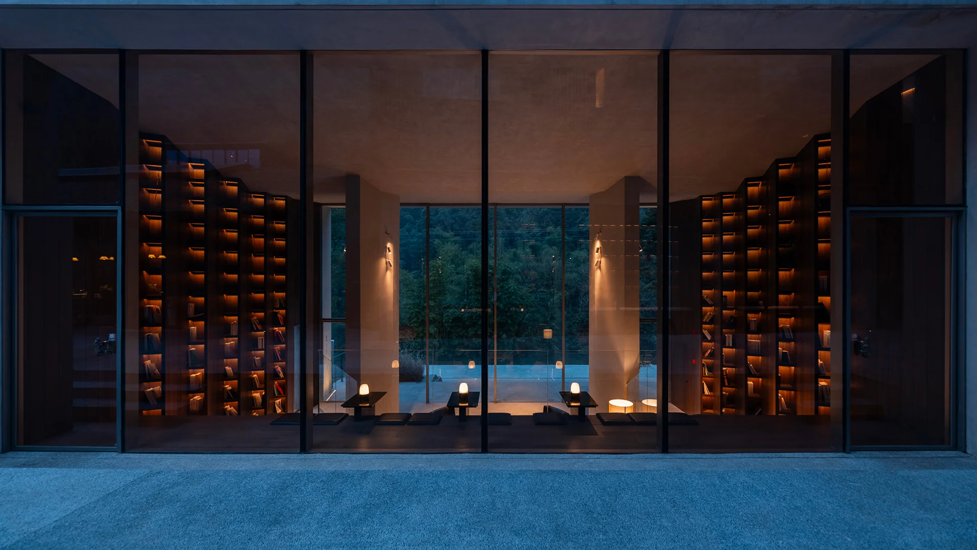 Zoland Resort Hotel - reception