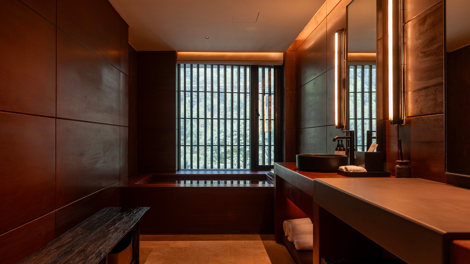 Zoland Resort Hotel - bathroom