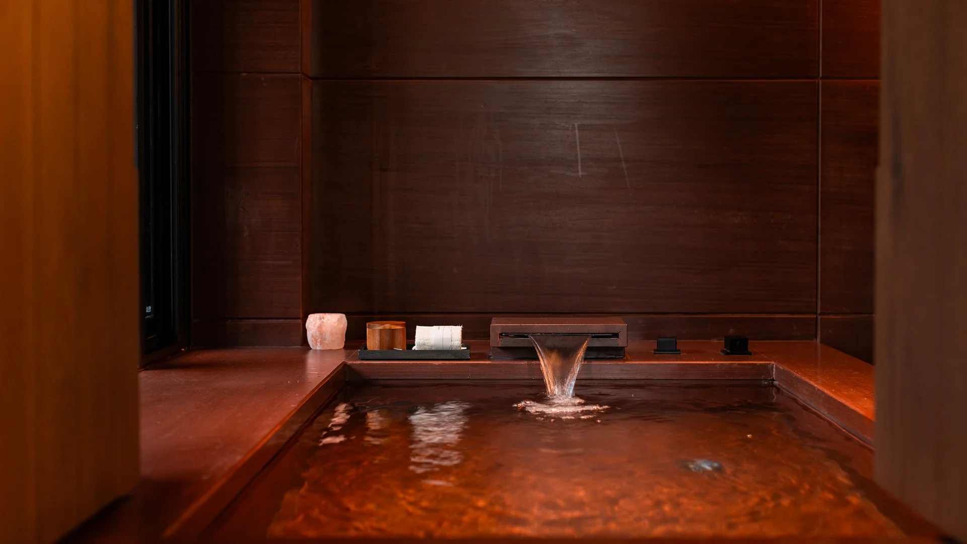 Zoland Resort Hotel - bathroom