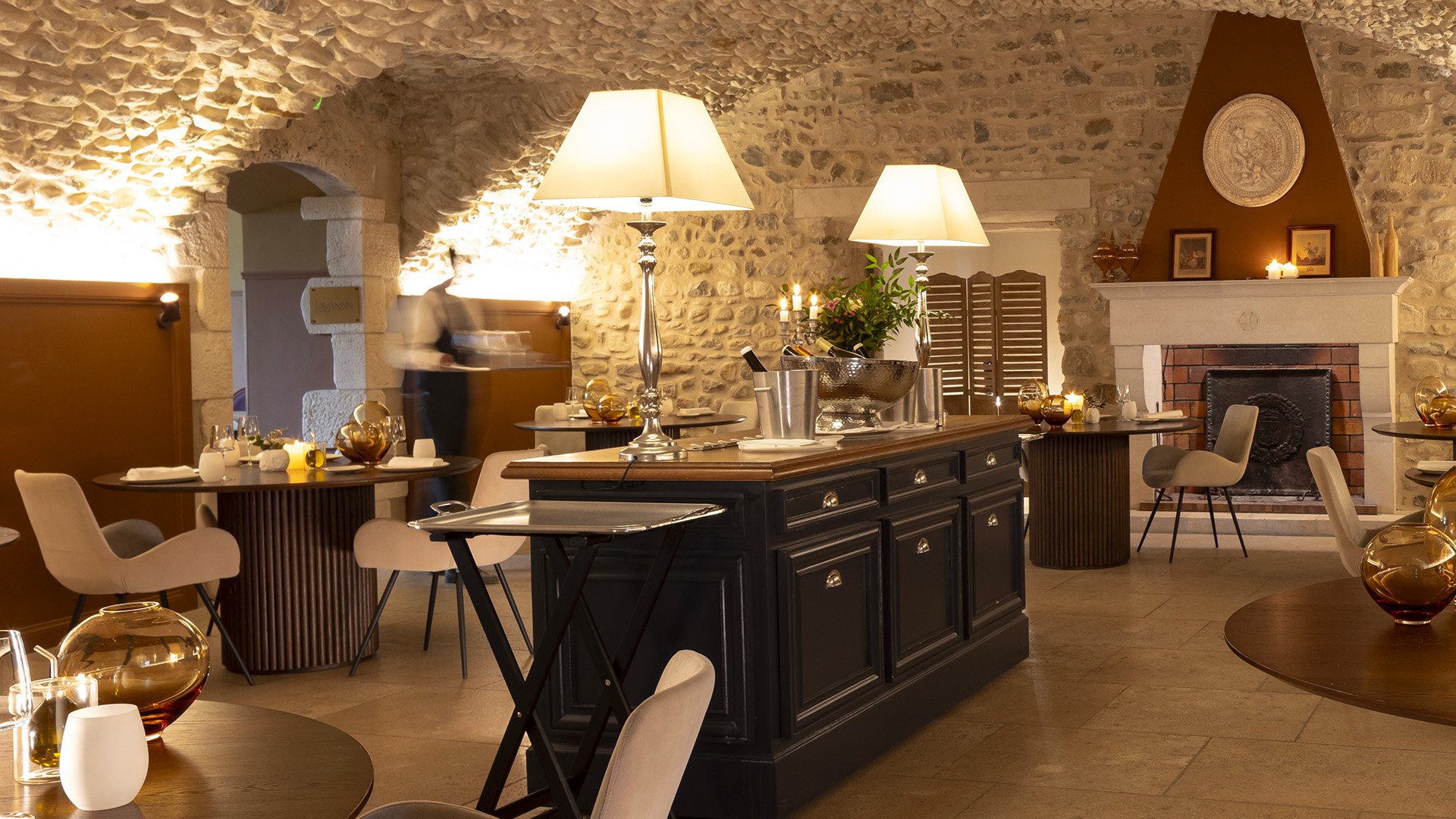 Hôtel France - AUVERGNE-RHÔNE-ALPES - CHÂTEAU LES OLIVIERS DE SALETTES - Chambre