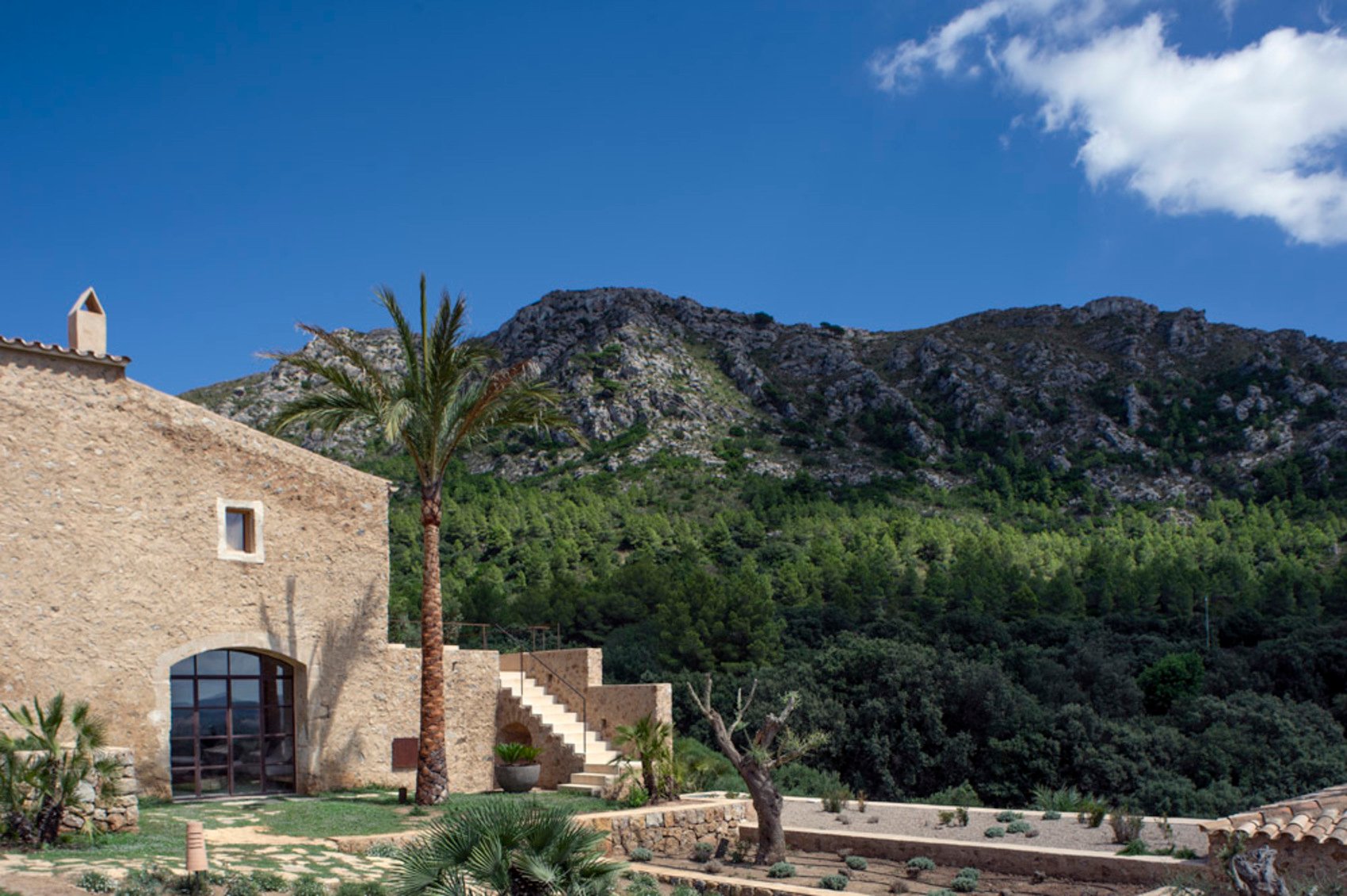 Best boutique hotel with pool, spa, restaurant 5* Mallorca Spain - Es Raco d'Arta - exterior