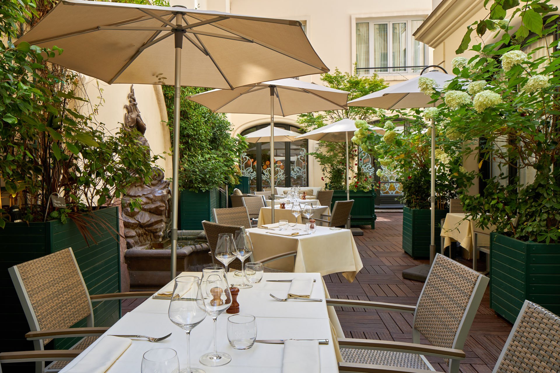 Hotel Regina Louvre- Terrasse d'été - Restaurant & Bar