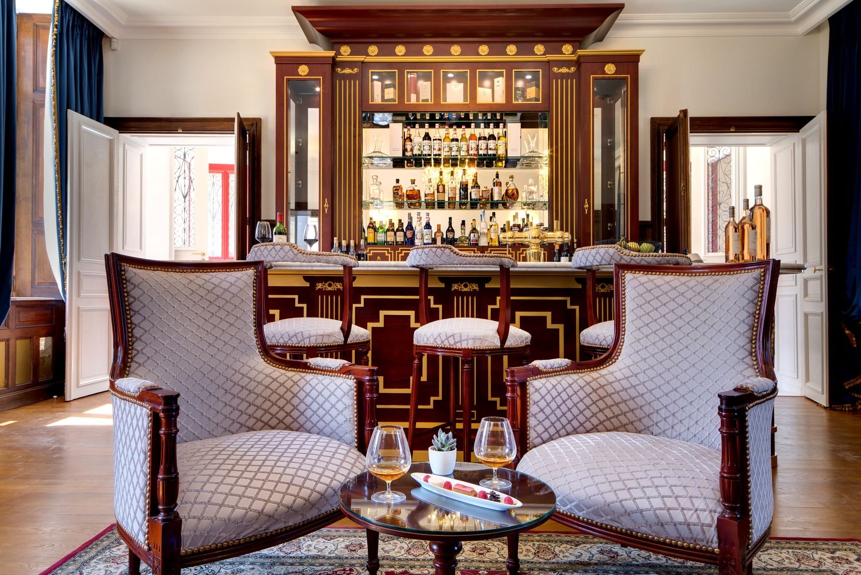 Hôtel Alexandra Palace ***** | Luxury Hotel France | Bar Lounge