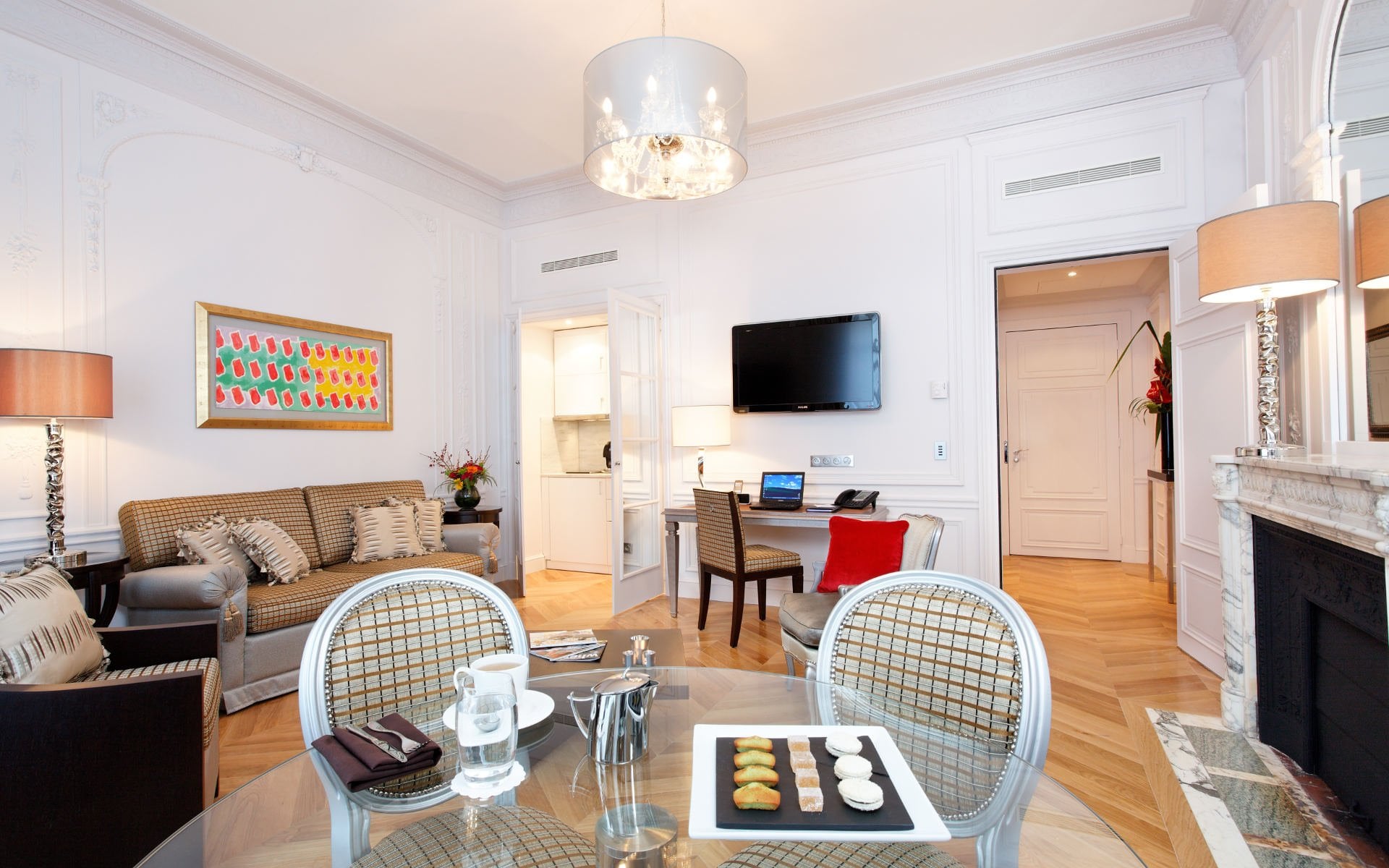PRESTIGE SUITE