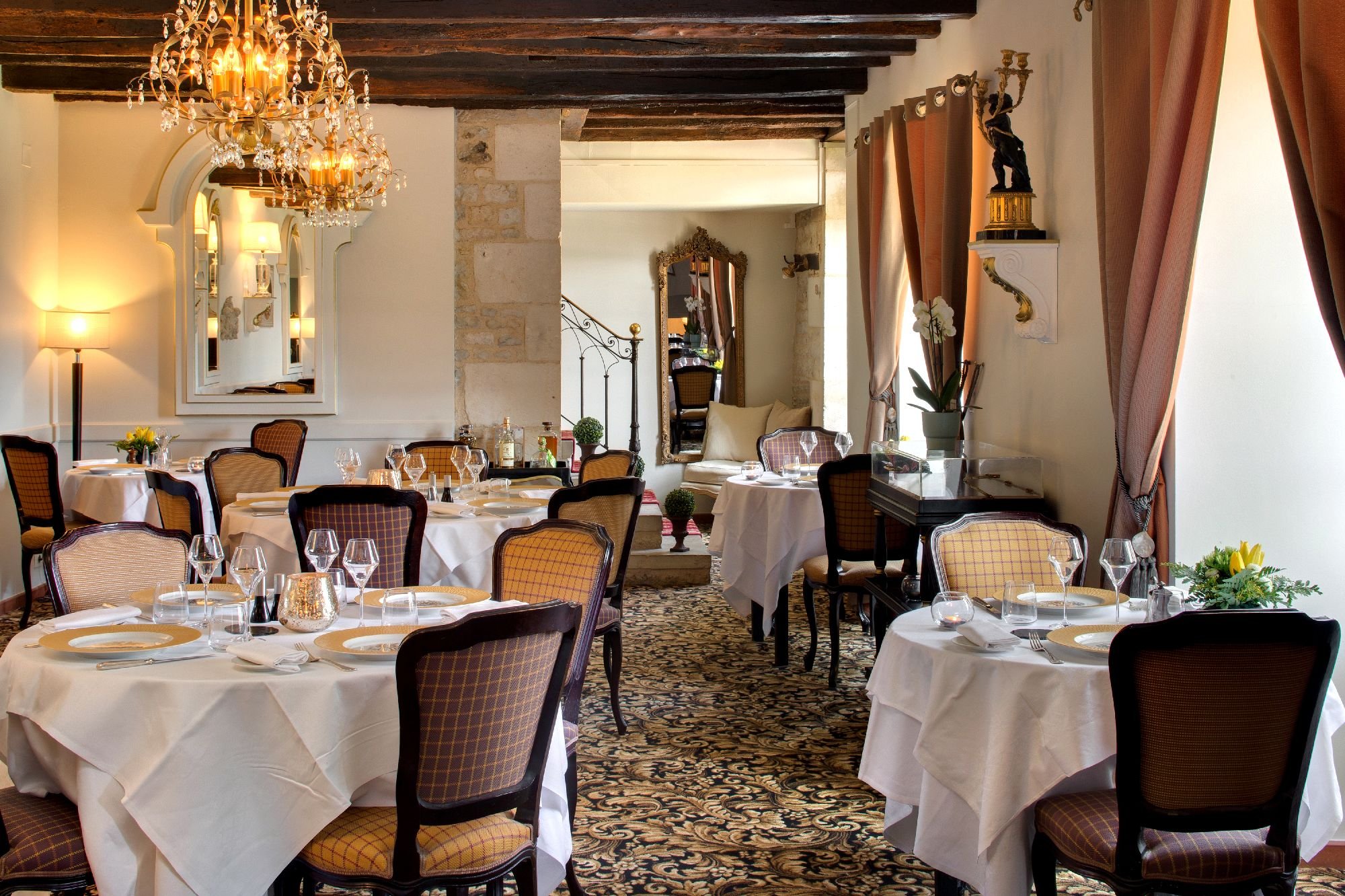 Hôtel Saint Martin **** | restaurant marais poitevin | Restaurant Le Logis
