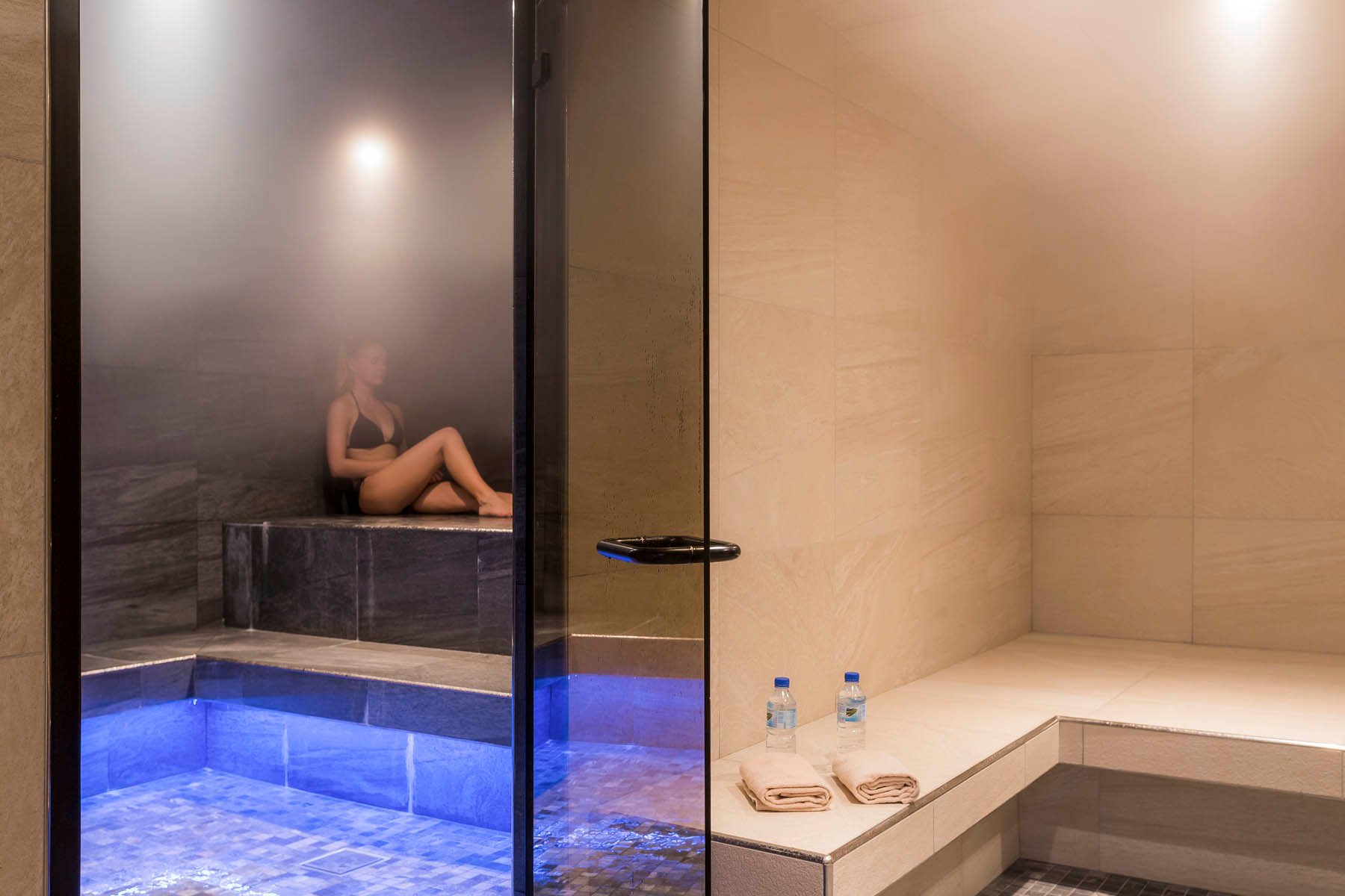 Steam room and sauna at the "Pure Altitude" Spa