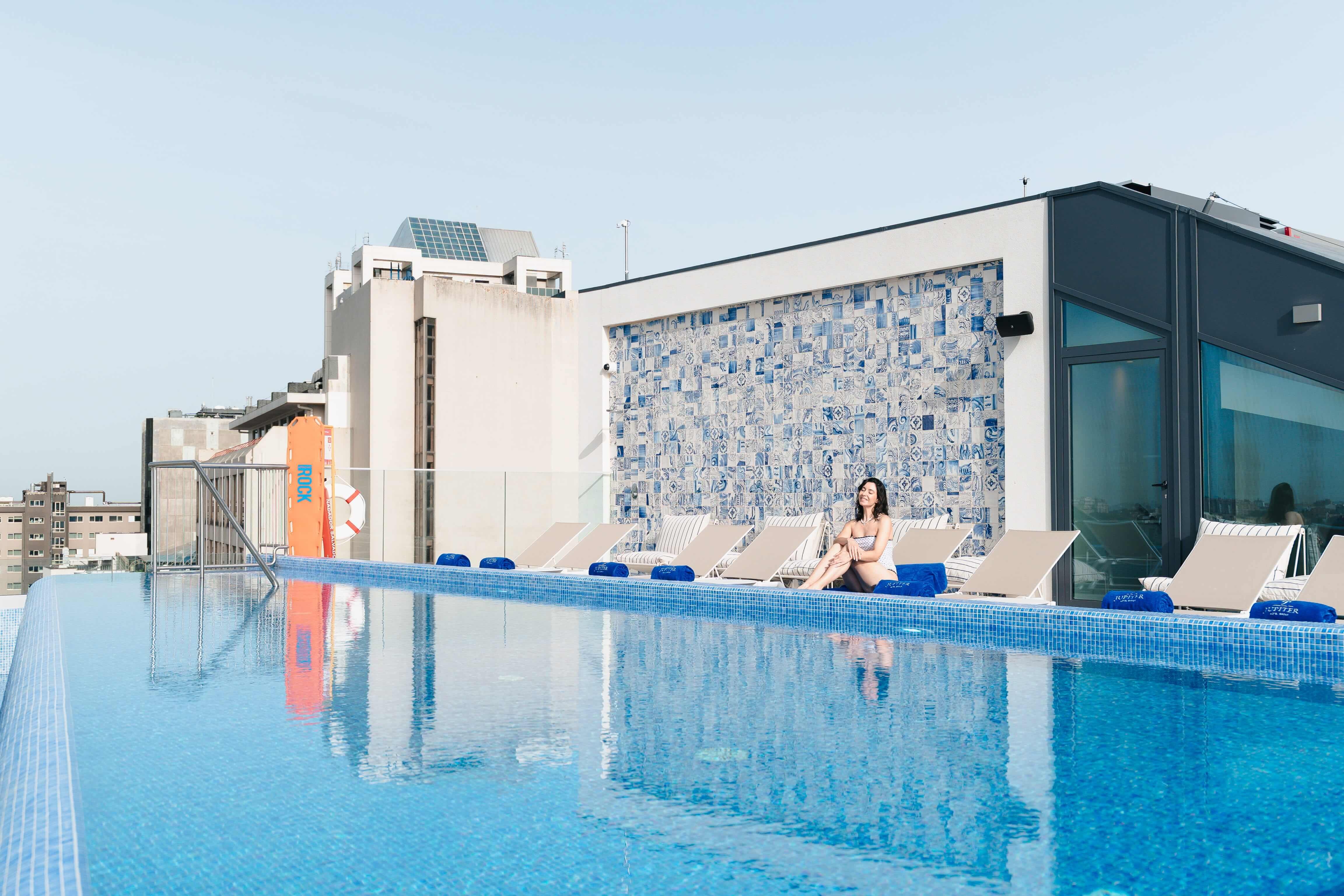 458/jupiter-porto-hotel-rooftop-2.jpg