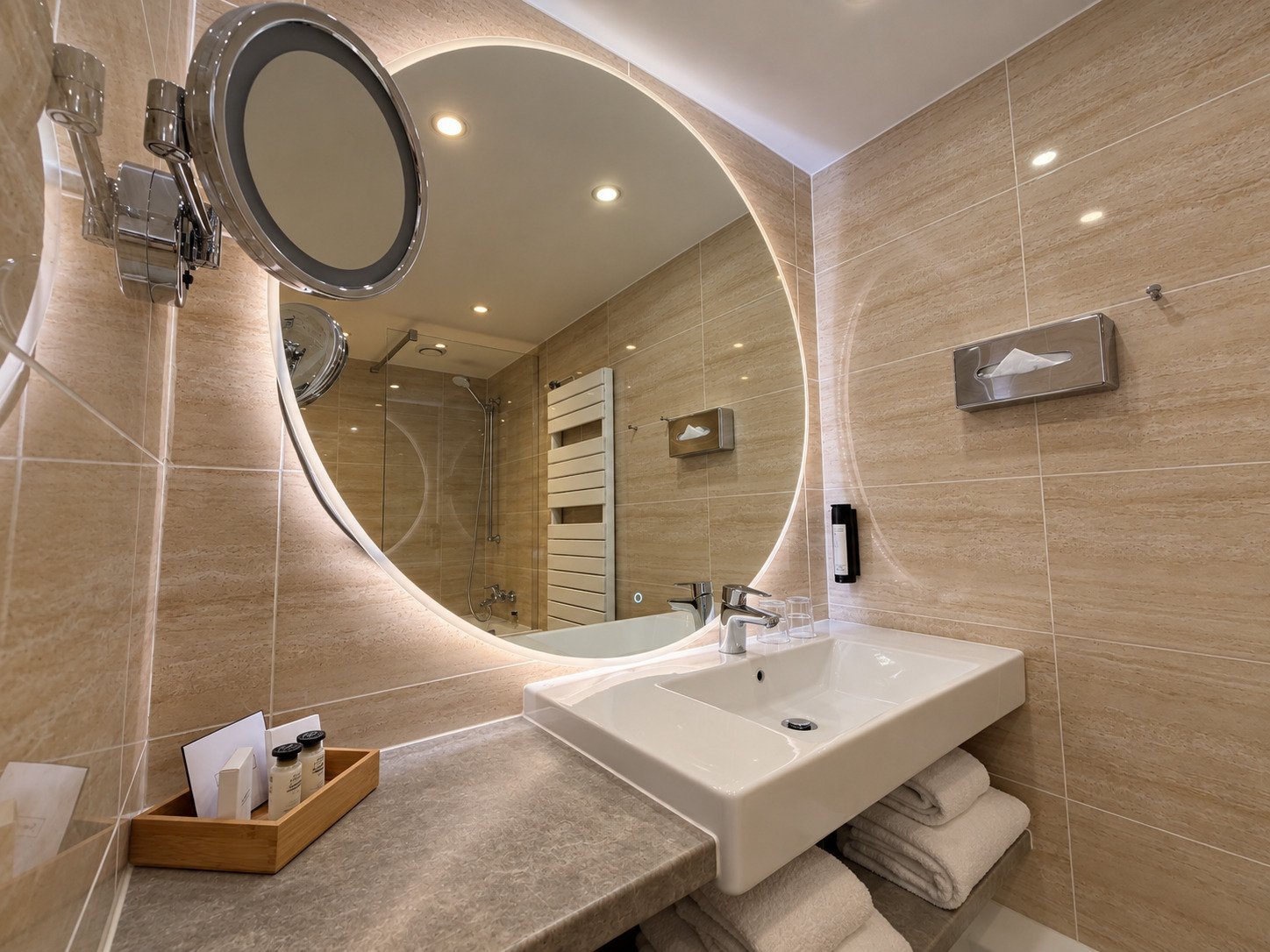 488/Suite/Royal_golf_hotel_suite_la_grande_motte_6.jpg