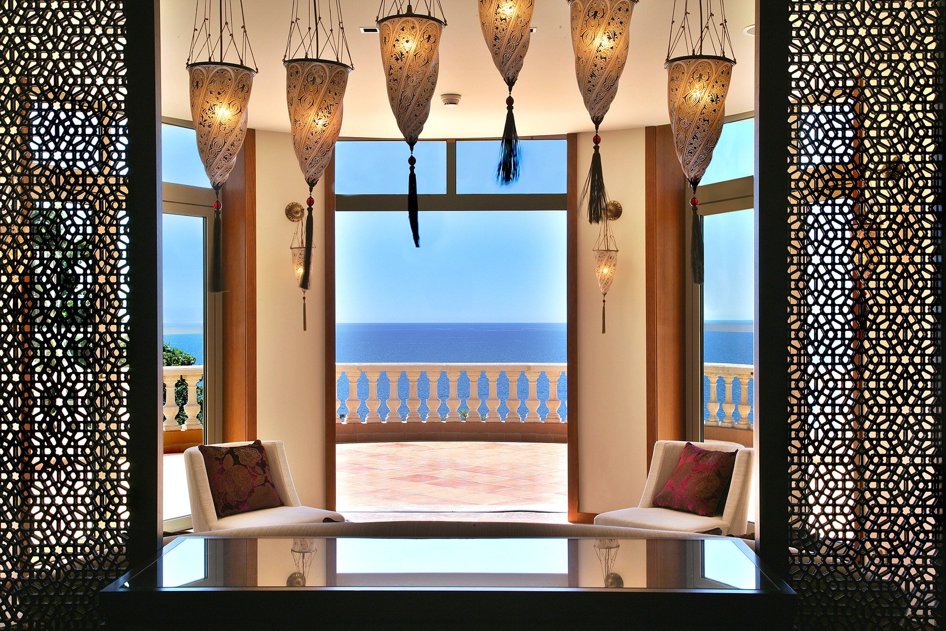 Tiara Yaksta | 5 star hotel near Cannes
