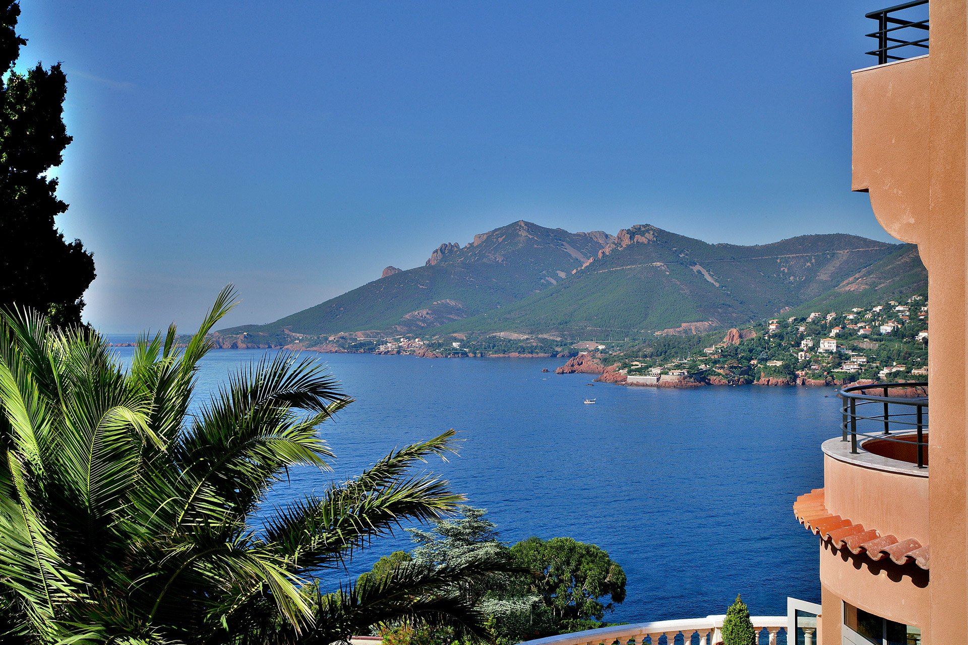 Tiara Yaktsa | Luxury hotel sea view French Riviera