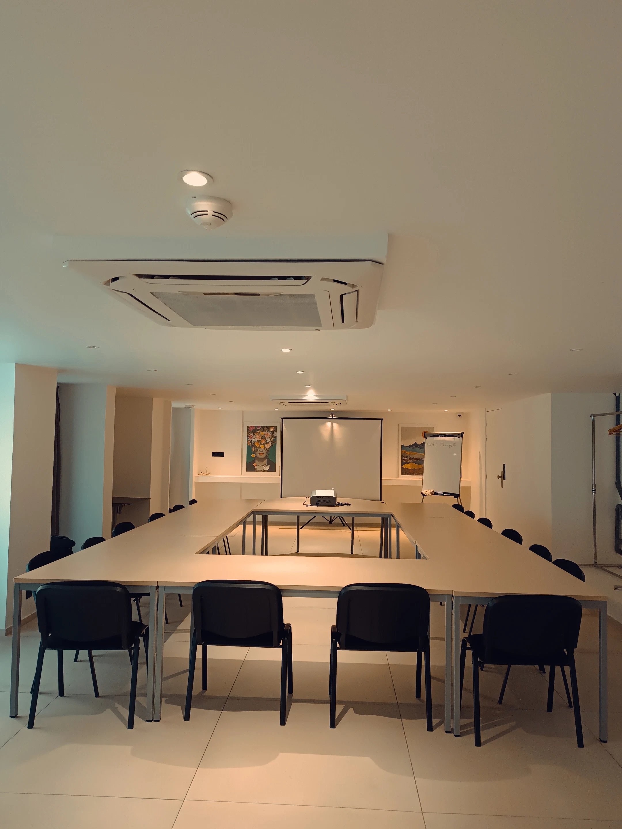 Hotel Monsigny | Meeting room in a 3 star hotel in Nice
