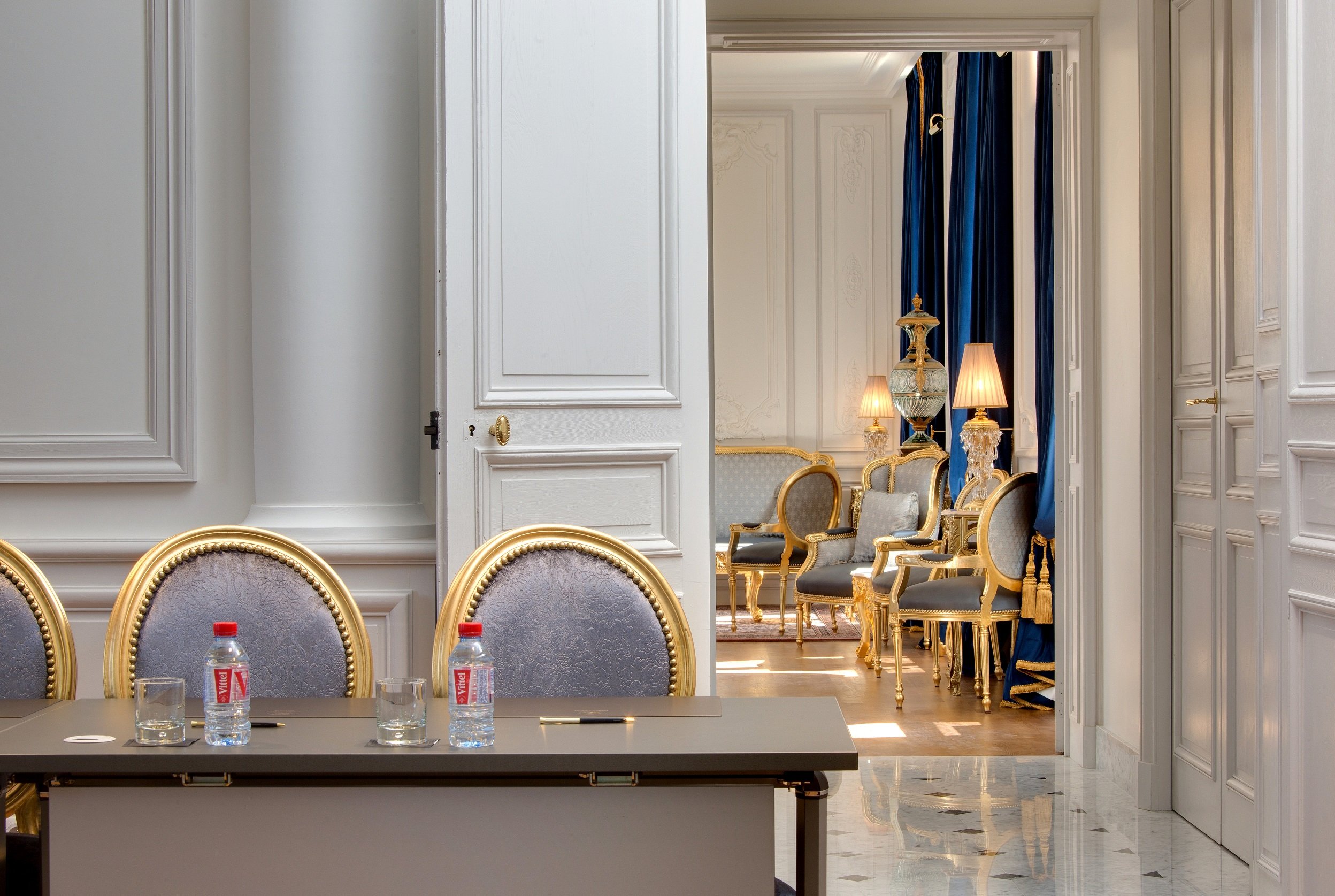 La Maison Younan | Organize a luxury castle seminar in France