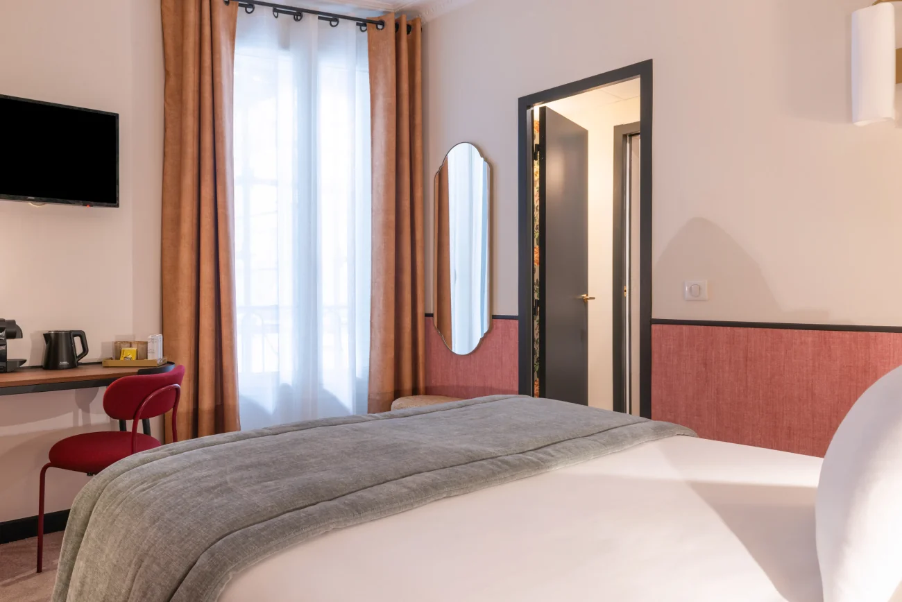 , EXTERIOR HOTEL BRITTANY OPÉRA PARIS