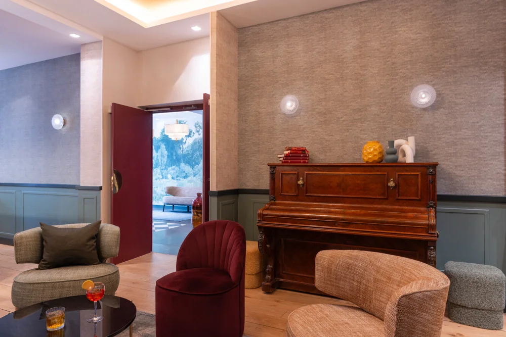 , Deluxe room HOTEL BRITTANY OPÉRA PARIS